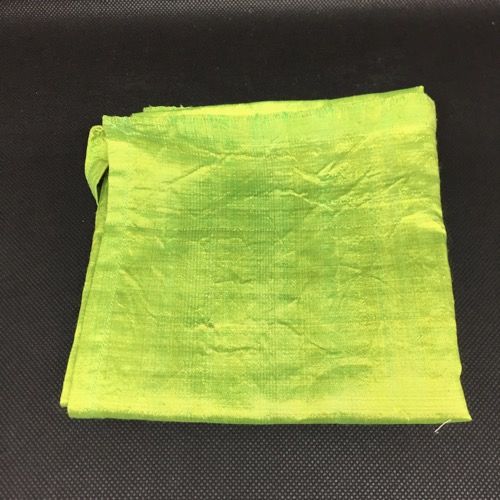 Silk text holder 